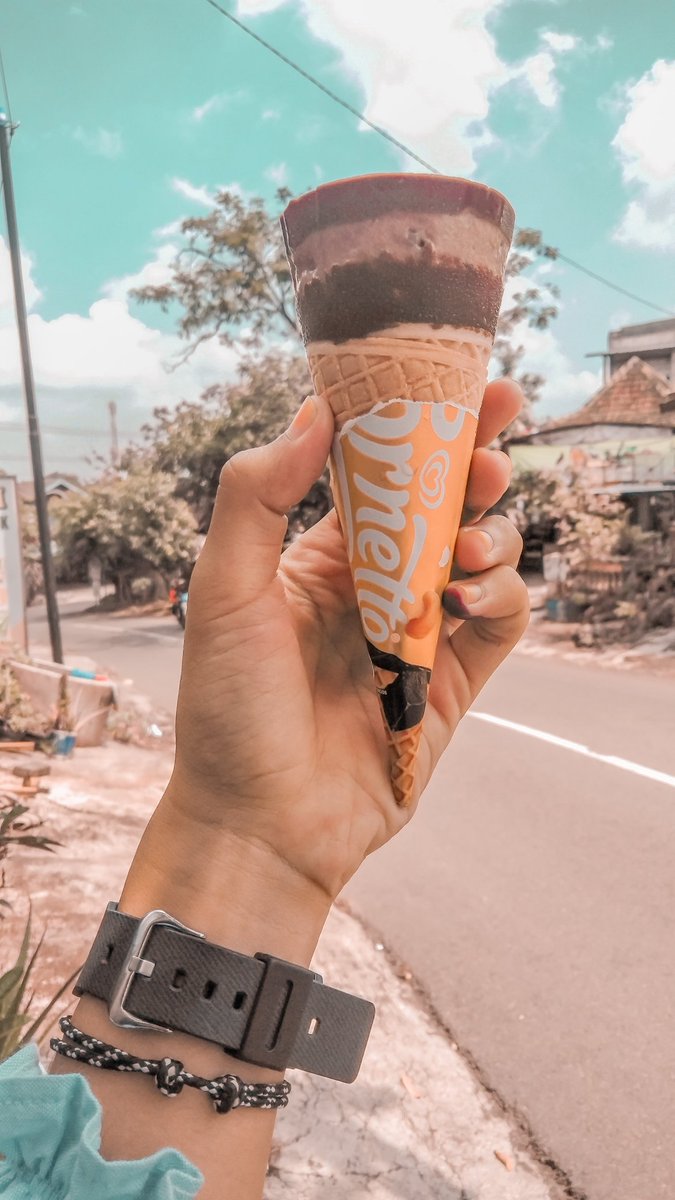 nyelipdigigi's tweet photo. [[A THREAD ]]

PRESET LIGHTROOM PASTEL UWUW https://t.co/bc8fkcriOb