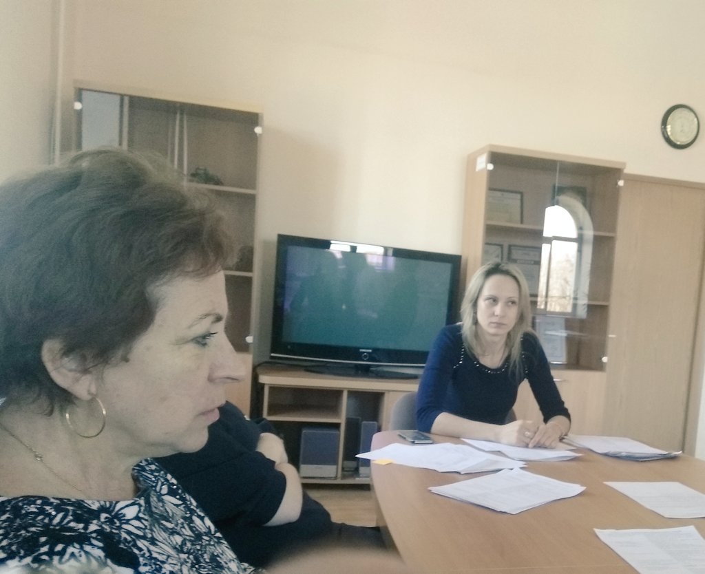 MikhaGlukhov's tweet image. Очередная комиссия @TOFPMP в @KomPredpr по предоставлению микрозаймов. Радует что был бизнес из моногородов области. Ведь под 3% годовых это очень хорошие средства для развития бизнеса. Ждём предпринимателец, ведь максимальная ставка 7.75%