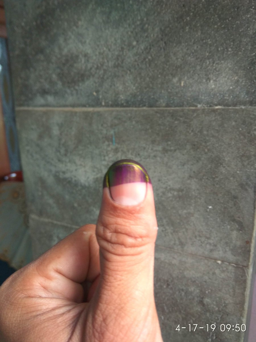 santrikiai's tweet photo. Ini jempolku. Masih dg semangat dan optimisme yg sama #JokoWinElection @nyenyenggg @PowerEmak @cutpuan99 @Aan_Hantorov @Ardhiona91 @ary_moto @Kamaluddin_NU @QyuMuchl @Vaanilalatte @LinNasution @Ujung_Galuh01 @Chacha_Sbg @Rahimi_Psy @TheArieAir @beny_lombok @anak_koncat @Putra_PRP https://t.co/TDghrgwyKH