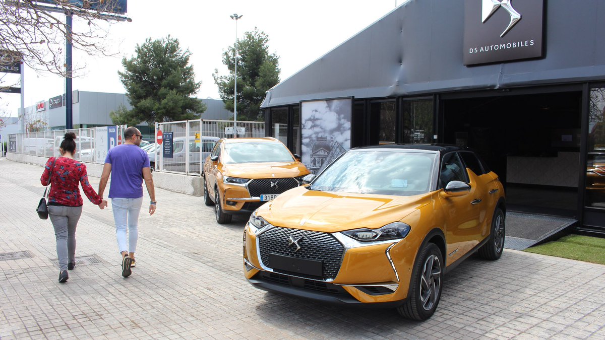automobiles_ds's tweet photo. Lo tenemos!! Por fin llega a #Valencia el nuevo #DS3Crossback #Puretech #PureTech130 #GrandChic #Ds3 #dsstorevalencia #dsautomobiles https://t.co/v2yt165O8E