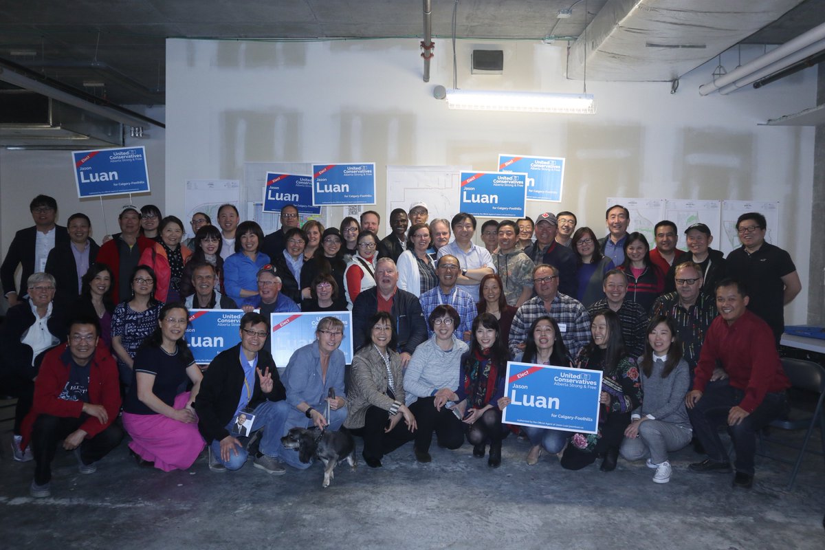 yangray's tweet image. Winning team!!#abvote @jasonluan88 @Alberta_UCP