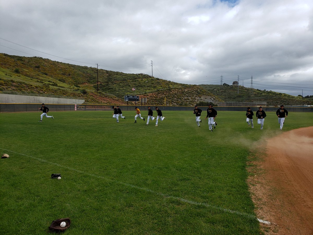 WeNotMeBaseball's tweet photo. Day 5 of San Diego Trip another beautiful day in SD. Enterprise snapped Calapatrias 8 game win streak beating them 11-0 in 6 innings. Relaxing and hanging out in La Jolla.
#WeNotMe #EnjoyTheJourney #missingTD https://t.co/nORqkcKvmD