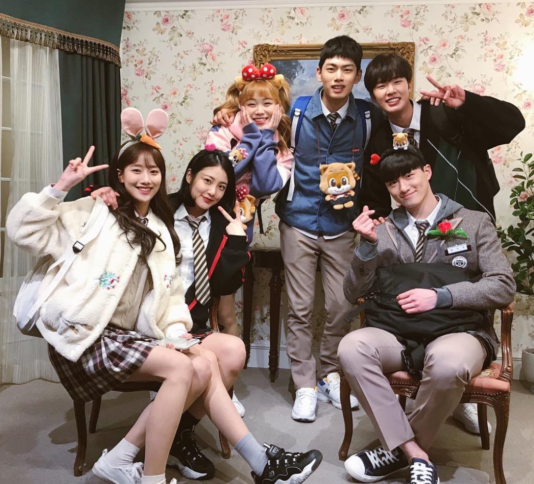 kimdongheePH's tweet photo. playlist_studio IG update with casts of ATEEN #김동희 https://t.co/kOlmf3mtgZ