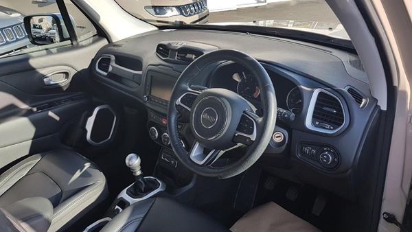 AlexandersMotor's tweet photo. 2015 Jeep Renegade 1.6 Limited only 15,790 miles!!
ONLY £1,525 DEPOSIT &amp; £199 PER MONTH!!
View car details: https://t.co/ix5YMmgC25
Book a test drive 📞 01642 679781
Visit us 📍 Chapel Street, Thornaby, TS17 6BB
PCP deal with optional final payment 
*Ts &amp; Cs Apply. #JeepRenegade https://t.co/a2xDkYJeSG