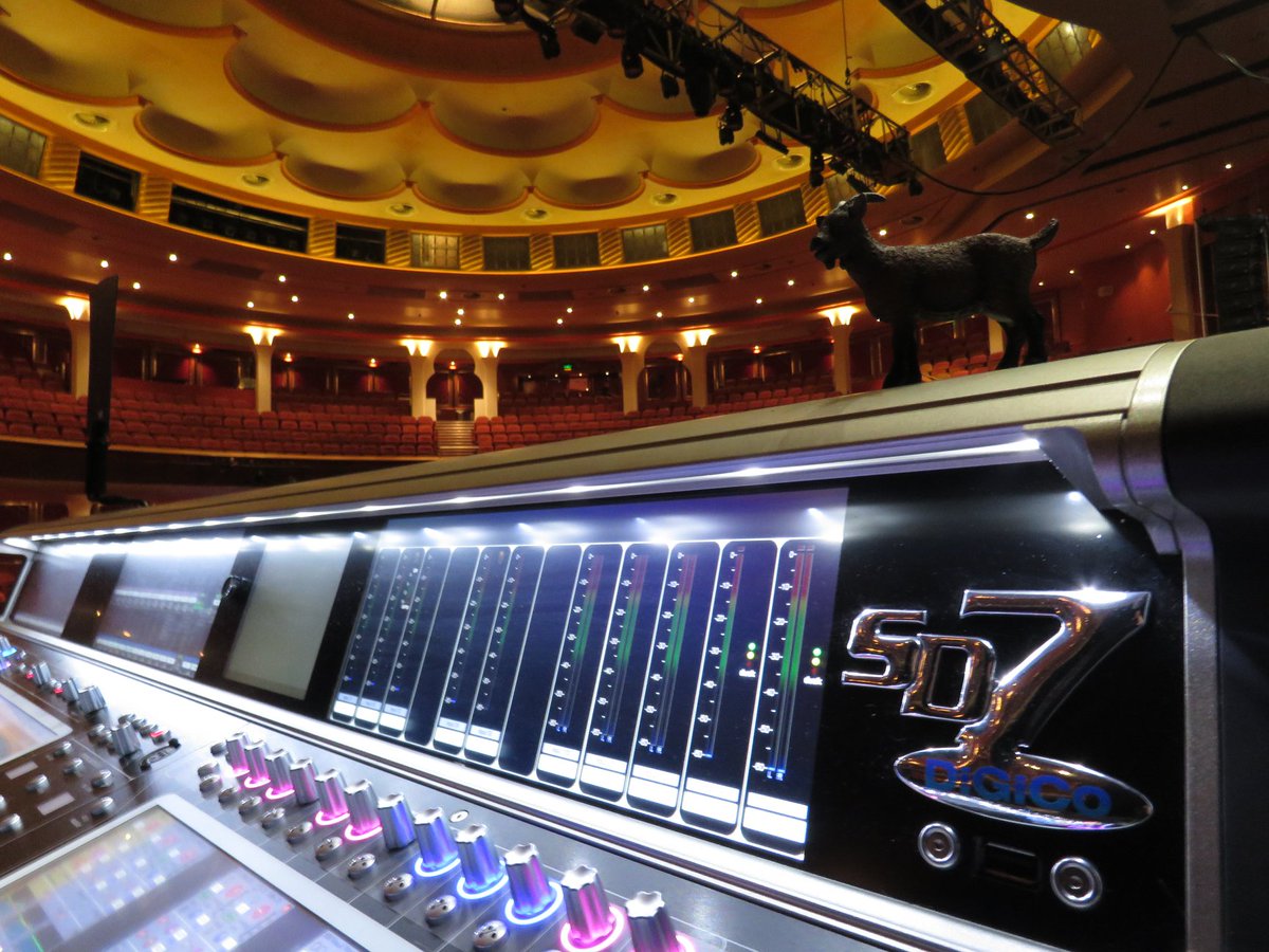 DiGiCo_official's tweet photo. @DiGiCo_official with the crew on Alfie Boe down at the Brighton Dome for their sold out show tonight. #SD7 on monitors and #SD10 at FOH supplied by Major Tom Ltd.

#DiGiCo #AlfieBoe #MajorTom #wedontmakemotorcyles #owntheroom #SD10 #BrightonDome #SD7 #SDRack https://t.co/WMKEMoRuR5