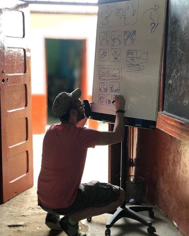 giommarresi_'s tweet photo. Mafalala comic workshop
Teaching
#illustrations #comics #comickid #kidcomics #bambini #fumetto #fumetti #mozambico #mozambique #girlscomics #workshop4kids #blue #maputo #maputocity #maputocidade #photooftheday #picoftheday #instaartist #instacomics #ins… https://t.co/v2cim4V7OX https://t.co/jRCVyLtCMZ