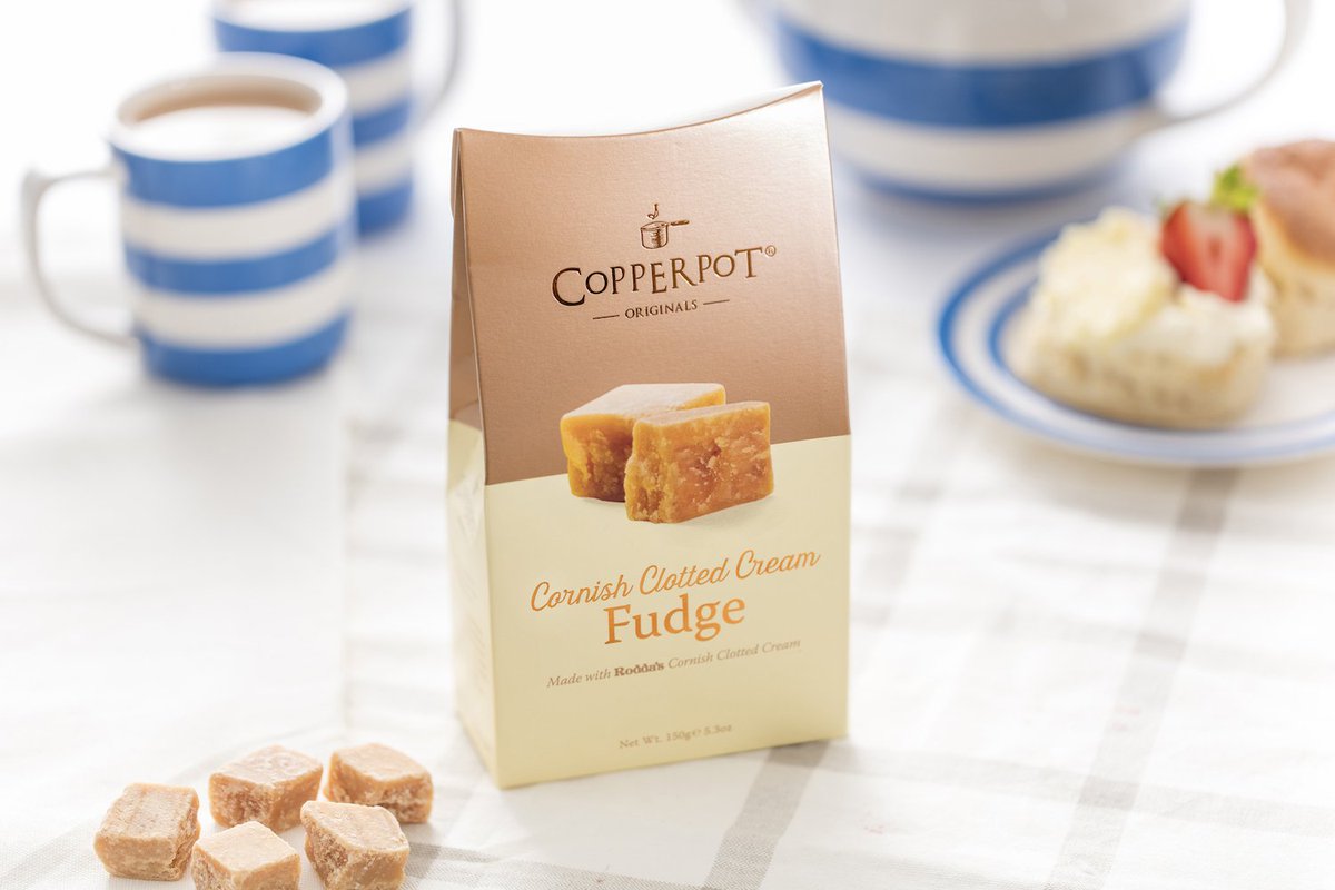 Our Cornish Clotted Cream Fudge is made with the best Rodda’s Cornish Clotted Cream giving our fudge a creamy, delicious taste. We add a generous dollop to each box of rather moreish Clotted Cream Fudge for a veritable taste of Cornwall. ow.ly/8zx750pIQHo