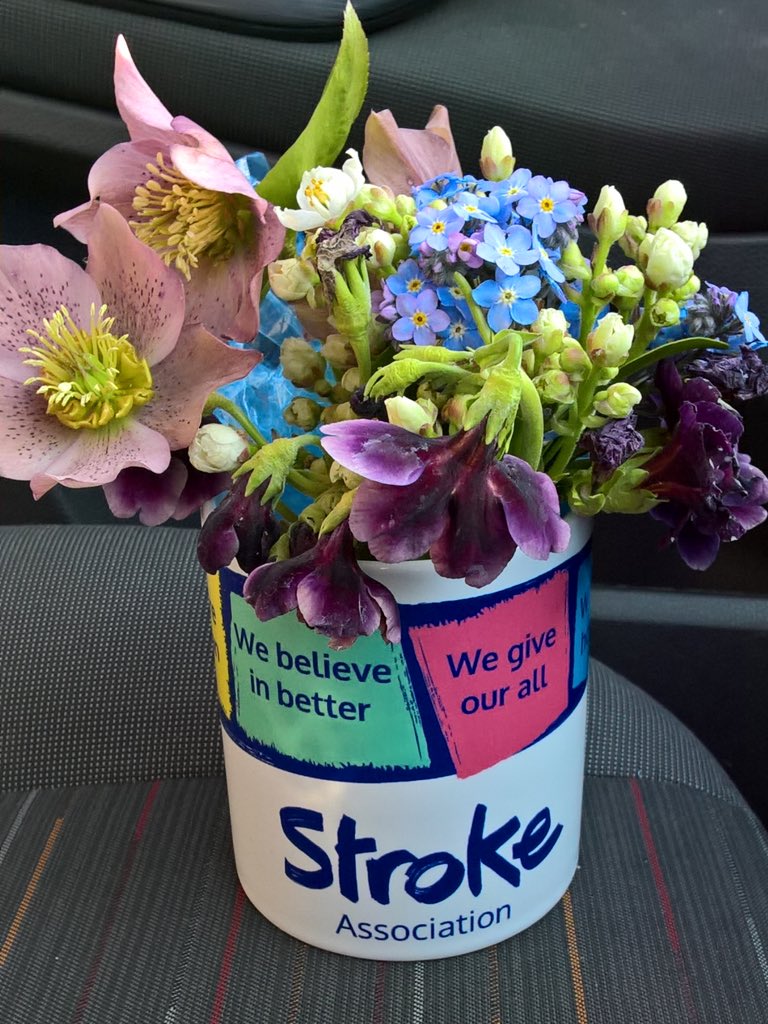 Absolutely chuffed with the scented flowers that a brilliant volunteer gave me! And look.. so on brand with colours. .. perfect size for my new mug!  #RebuildingLivesAfterStroke @TheStrokeAssoc @StrokeSouth