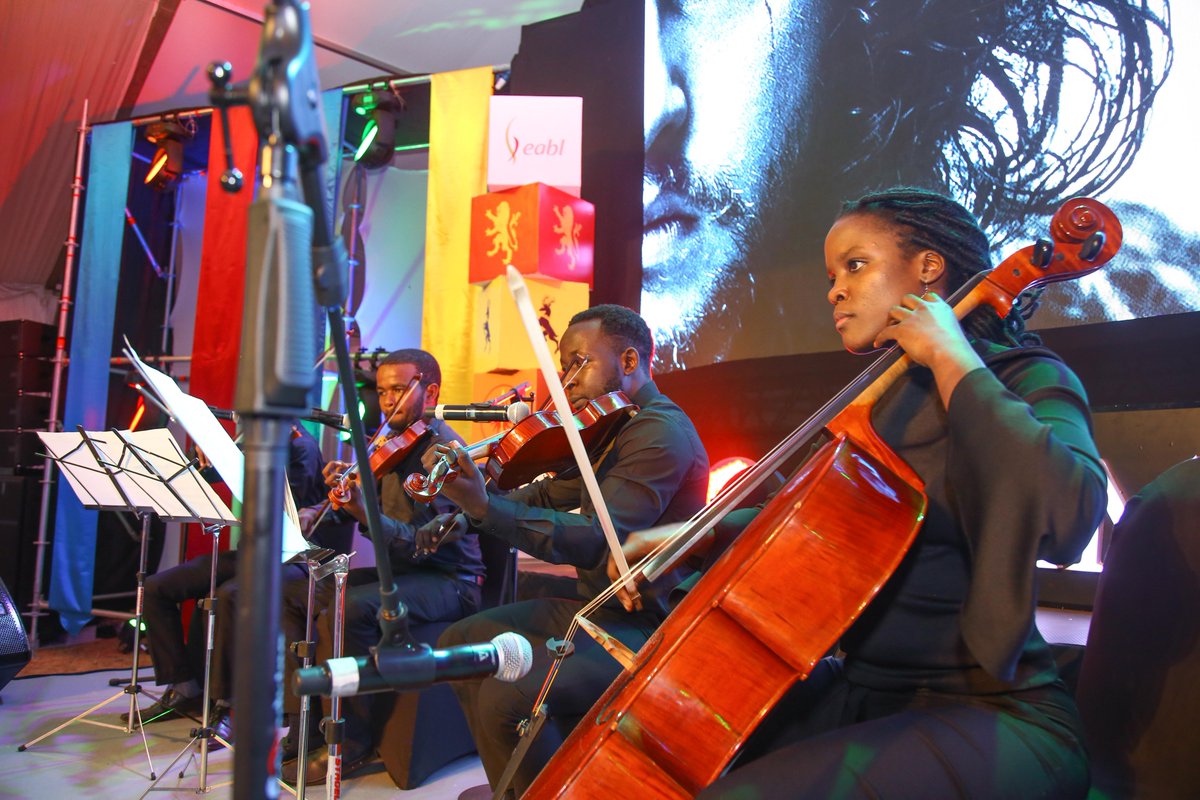 veartcoups's tweet photo. Game of Thrones Nairobi Fans Treated To An Exclusive Screening On Season 8 World Premiere https://t.co/V4gEX0Nrsw
#GameofThrones #GOT #GoTKE #WhiteWalkers #JWWhiteWalker https://t.co/LysONvrtCT