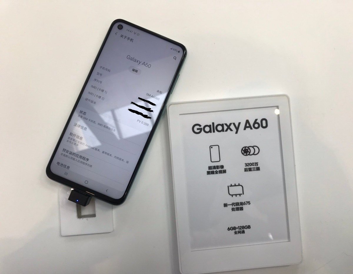ZyadAtef12's tweet photo. Galaxy A60 https://t.co/JiLO4VHz3B