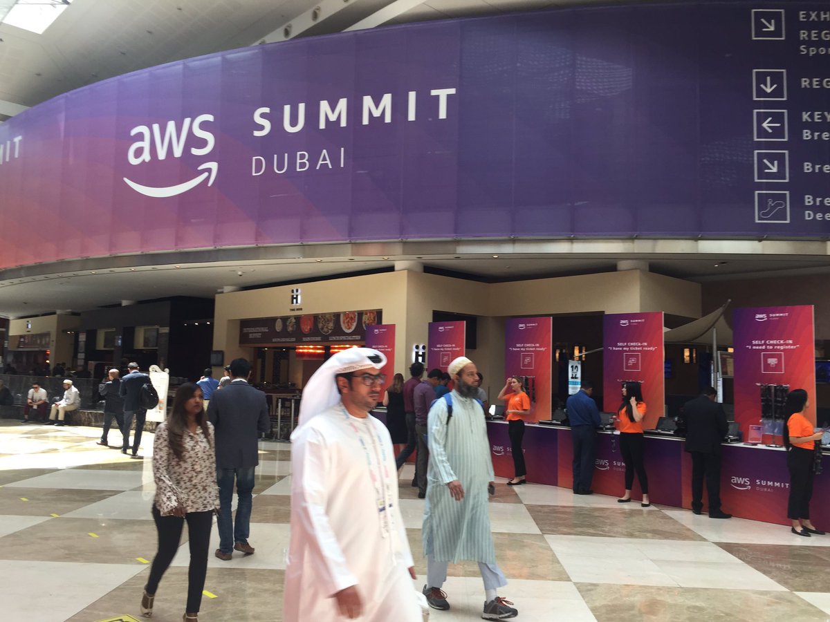 sunnyuff's tweet photo. We are here #awssummitdubai #TheVirtualForge #Dreamtek #AWSSummit #awscloud https://t.co/L9alMdMZrA
