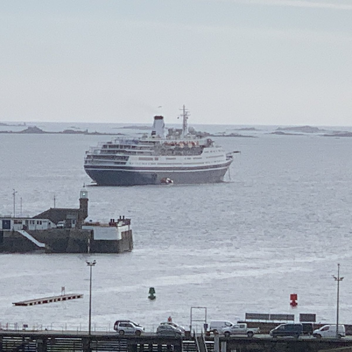 GSYCruiseShips's tweet photo. Flashback to the days of the Soviet Union &amp; 1965’s ocean liner Alexander Pushkin, welcome the now #MarcoPolo courtesy Cruise &amp; Maritime Voyages. At 22080 GT she has a capacity of 650 passengers. Registry now Nassau, not Leningrad! https://t.co/EH9EYFs2JI