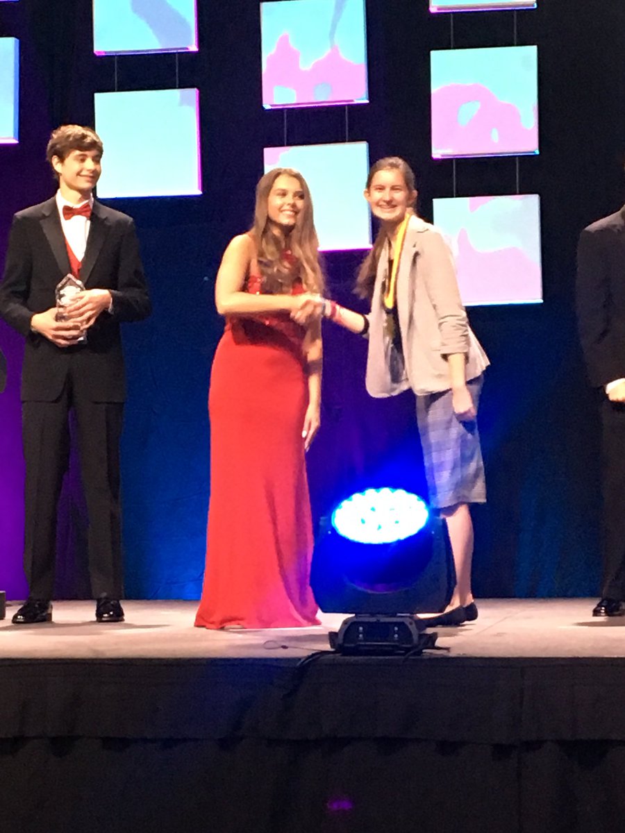 jaswiggans's tweet photo. Congrats to DeLaney M for placing 5th in Intro to FBLA!! #MOSLC19 #BulldogPride https://t.co/YW0cBEQ4F5