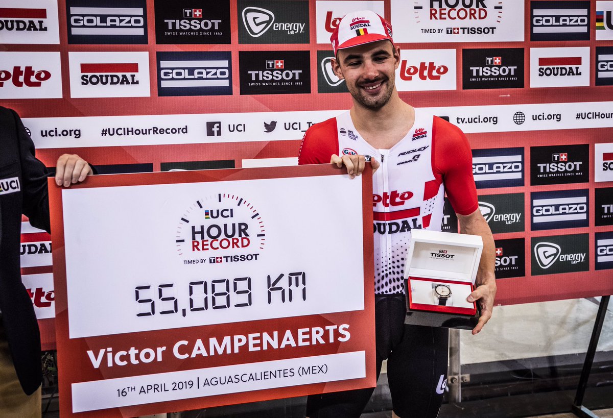 UCI_cycling's tweet image. 55.089 km 👏 and a new #UCIHourRecord 🕐 timed by @Tissot for @VCampenaerts 🇧🇪 

🗞 Read our latest report here 🔗 bit.ly/2ZfP5WS