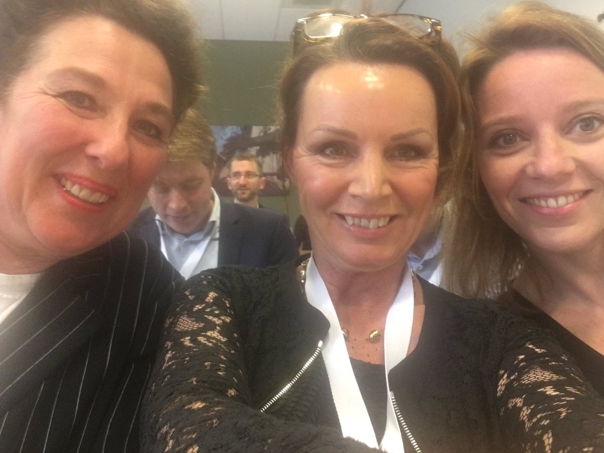Hester Vermeulen tweet media