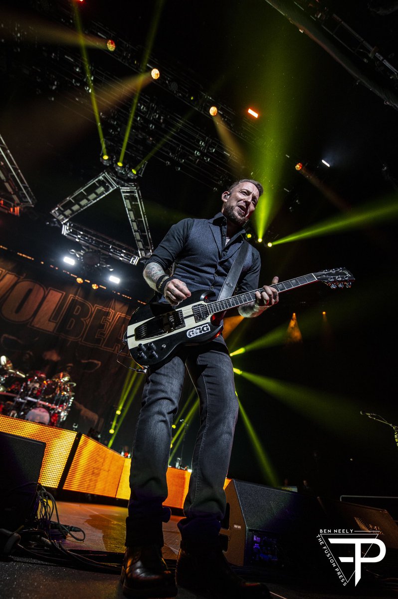 thefusionpress's tweet photo. Volbeat at Bridgestone Nashville, TN! @volbeat @thefusionpress @livenation @bridgestonearenaofficial #volbeat #volbeatfans #volbeatcrew #nashvilleconcerts #concerts #rock #metal https://t.co/wEC4pct4HF
