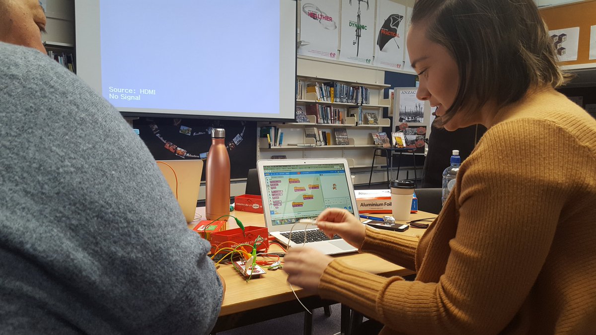 sarahkaycoulter's tweet photo. Committed passionate teachers taking their very first leap into the world of #stratch and #makeymakey Belly laughs and fun were had! @NZMindlab #digitaltechnology https://t.co/t5GHRS9B2t