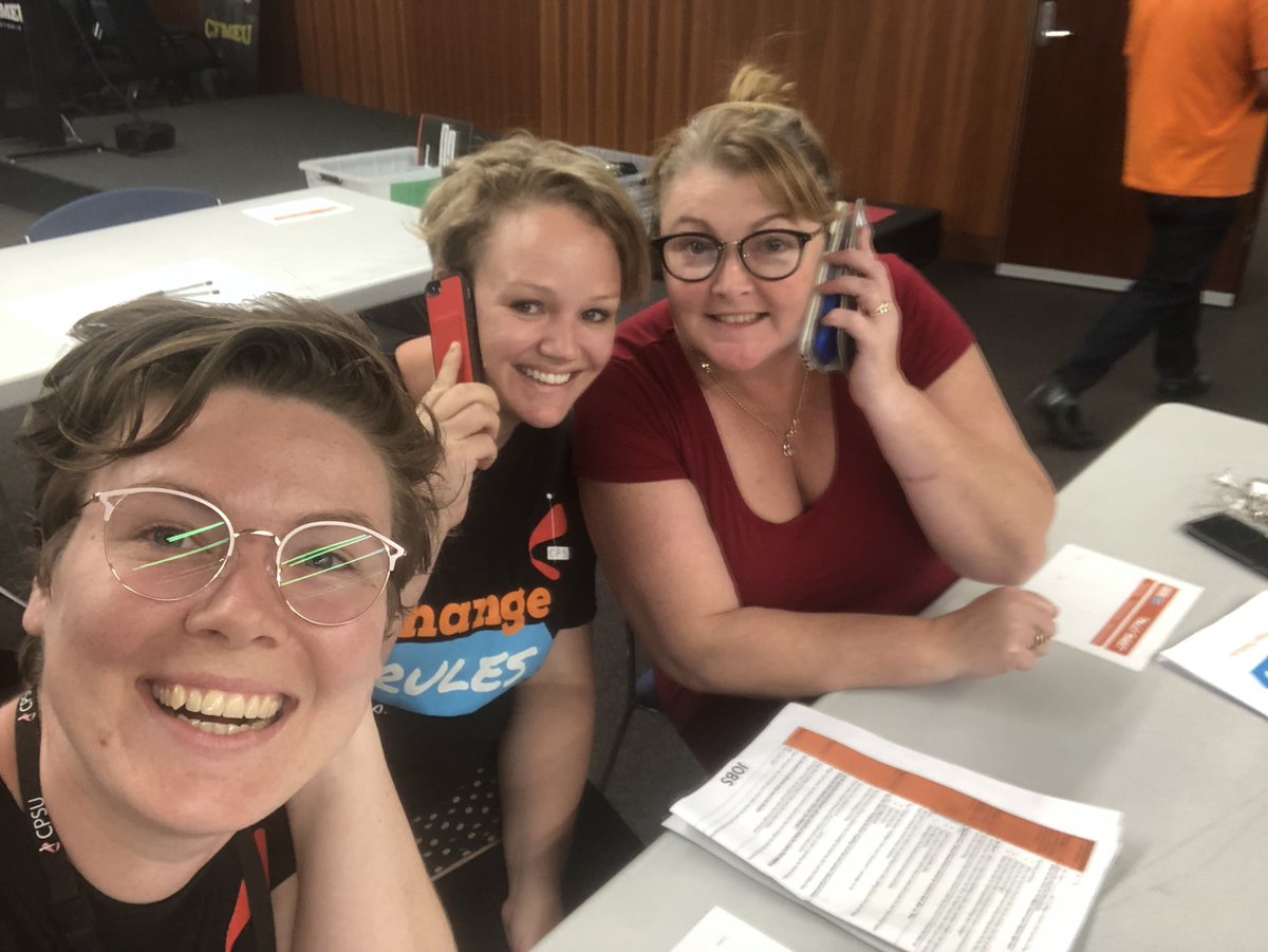 amyfabryjenkins's tweet photo. Union sisters are doing it for... literally everyone. Workers in the public service and the community members who need them. We’re at the #gameofphones making calls to @CPSUnion members about why we need to vote for a party that will #changetherules #ausvotes #weareunion https://t.co/xx299FSfeP