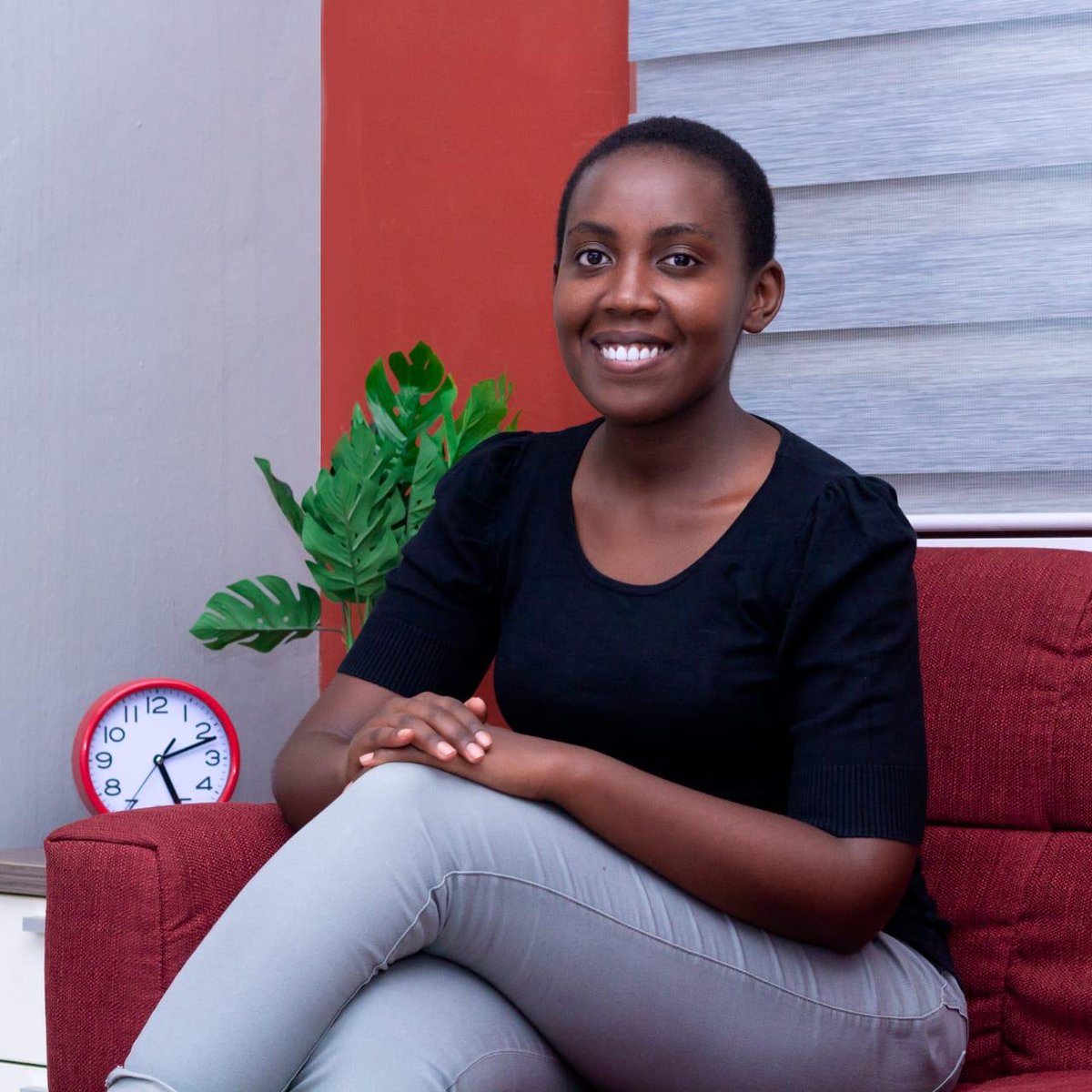 PyLadiesGhana's tweet image. We are happy to be celebrating Eva today 🙌.
She is a #Python Developer and we had a great time with her during our #PyLadies Night. Her story inspired us and we were motivated to do more. Thank you Eva
Find the transcript here bit.ly/PLNight_Eva
#WCW #WomenWhoCodeInPython