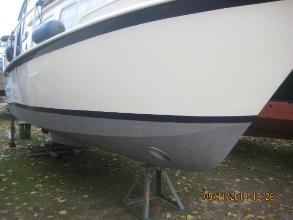 Smelne Kruiser #tekoop aangeboden:
bootkopen.nl/a/motorkruiser…

#motorboot #boot #boten #boottekoop #botentekoop #bootkopen #kajuitboor #motorjacht #crown #kruiser #hiswa2019 #vaarseizoen #watersport #voorjaar #lente #zomer #Nederland #goedemorgen  #varen