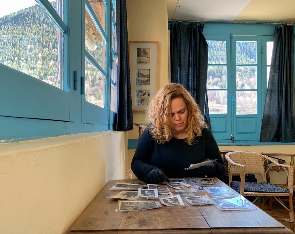 SusannaMuriel's tweet photo. Al cor dels Pirineus, al @PyrenMuseu preparant el material per la conferència d'aquesta tarda sobre #ArxiuFamiliar dins el Festival @Pyrenades 
#pyrenades2019 @val_daran https://t.co/NSqBPFCyrw