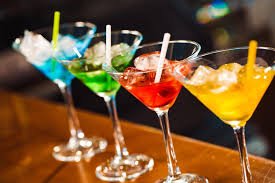 UNIQUENKT's tweet photo. #Half #Price #Cocktails All Weekend Before Midnight 🕛
#Coxktails #Drinks #Socialise #Newmarket https://t.co/9jFBjyIV4A