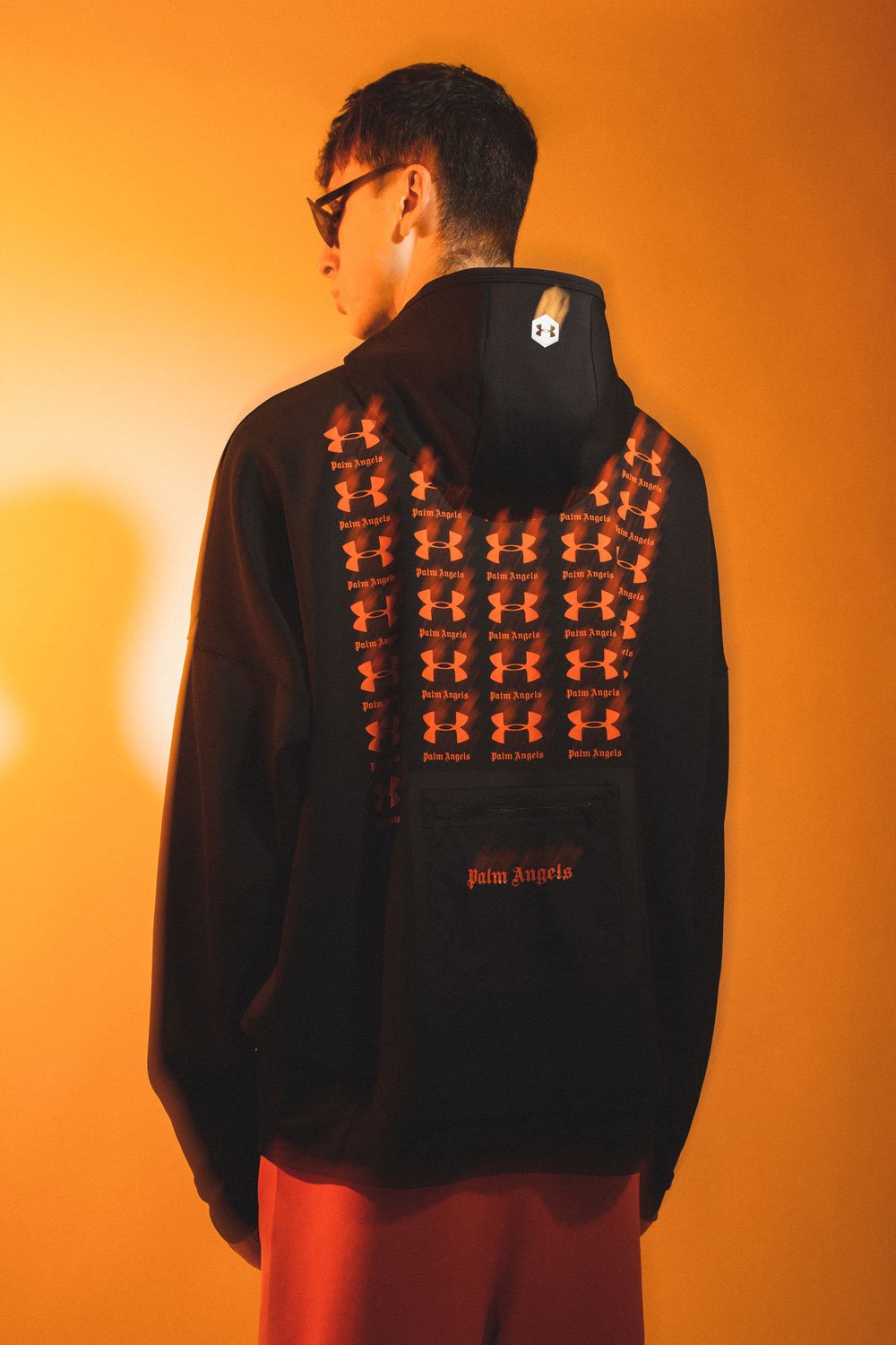 HBX on "From the Palm Angels x Under Armour collaboration, all items are made with a special material that allows faster muscle recovery. Highlighting the Loose Hoodie. See more here: https://t.co/cjt5l7v1H4