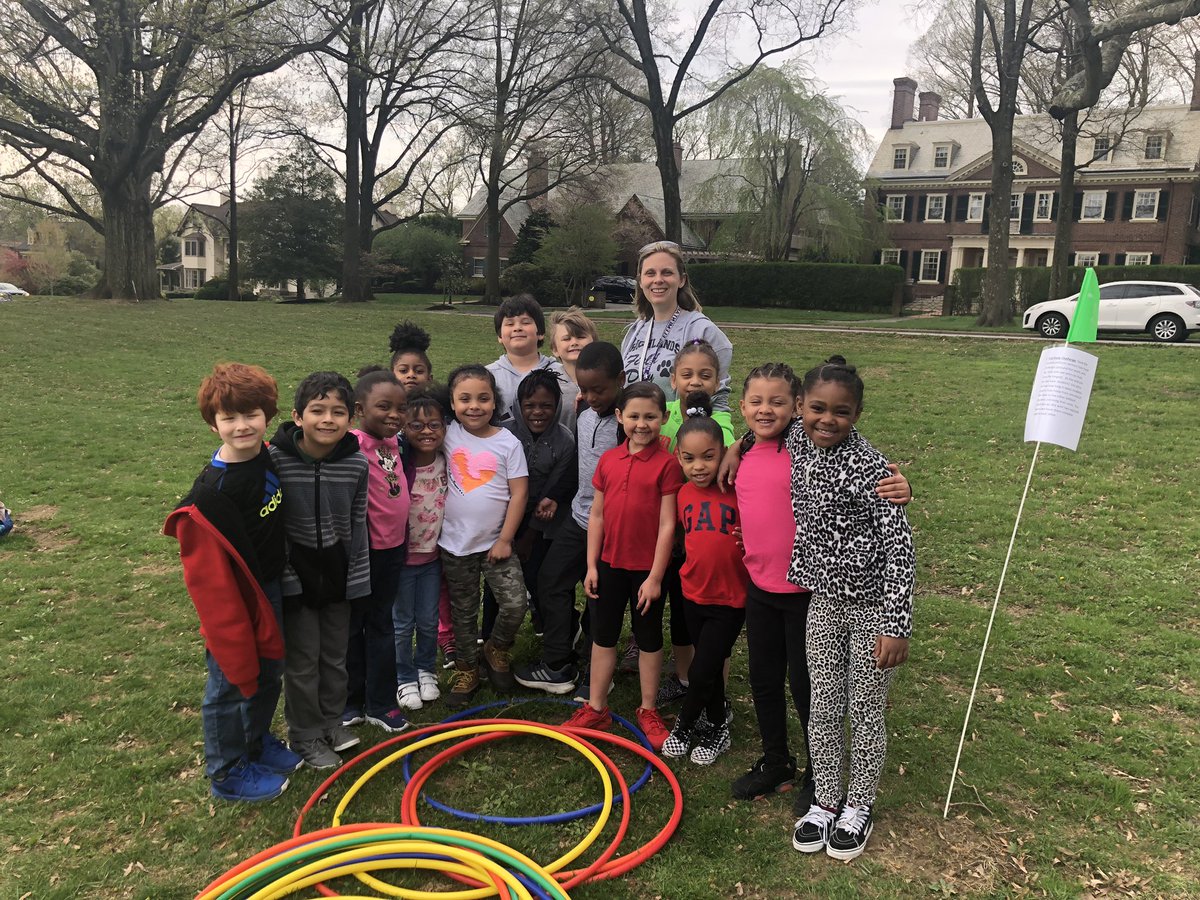Ms_Shores's tweet photo. Field day fun @mrslyons109 #HESScholars @Wildcats_Land https://t.co/lZBXdguwMc