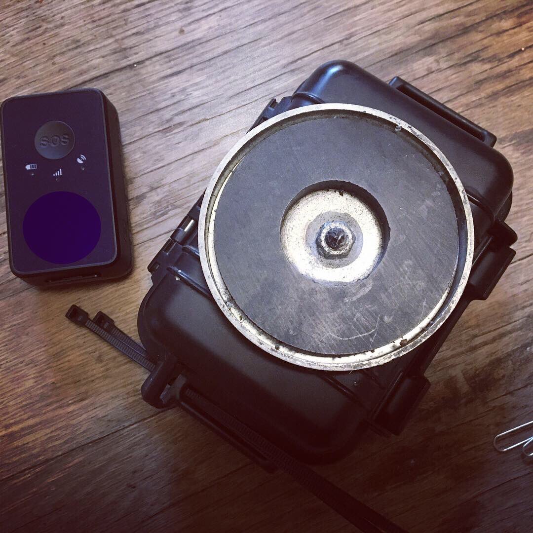 ravenbrookPI's tweet photo. #GPSRENTAL &amp; #MONITORING • #TRACKINGSOFTWARE &amp; #SURVEILLANCE •#TRUSTWITHVERIFICATION

Need help checking up on that sneaking suspicion?...to keep an eye on your loved one with #dimentia or #alzheimers or #peaceofmind on your child’s whereabouts in a custody arrangement? https://t.co/HLowC7z421
