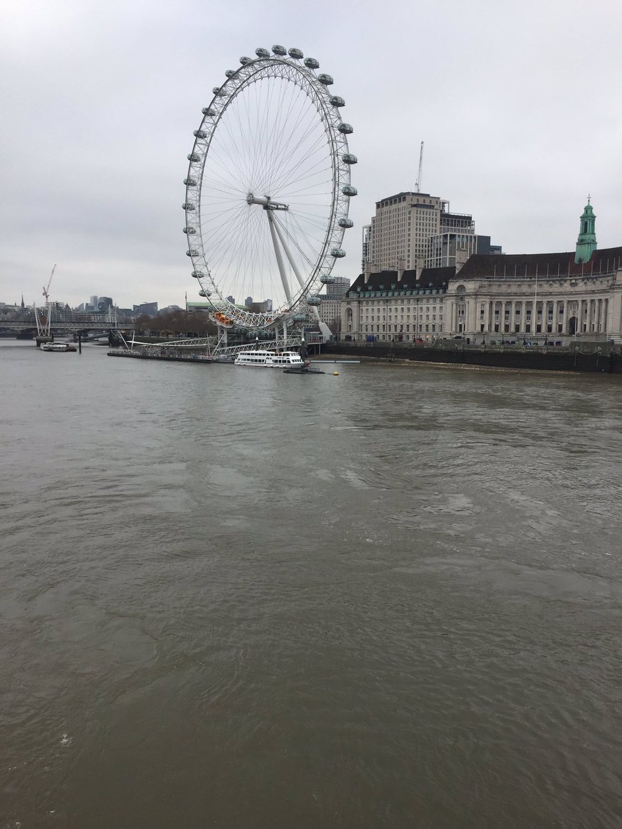 How_To_London's tweet photo. Welcome to London, I hope you like grey https://t.co/cZYwU2Cc52