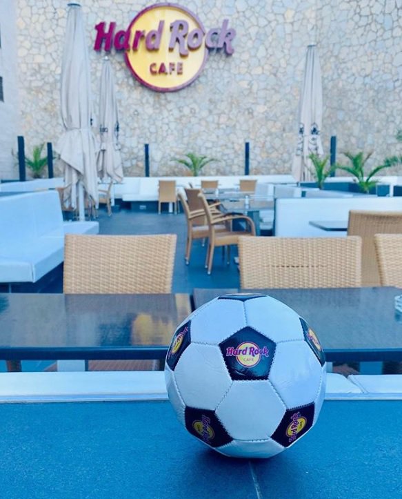 Disfruta del partidazo del Atlético de Madrid vs Valencia a las 19:30 solo en #HRCMallorca 

#KickIt #Futbol