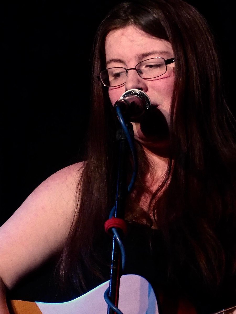 LiveBordersArts's tweet image. YOUTH ARTS SHOWCASE

REBECCA CASWELL
Rebecca is a Borders-based singer/songwriter who’s well-crafted honest songs delve into her experiences of mental health

“Great to see such emerging talent in the Borders coming to the fore” - String Jam Club

Tickets: bit.ly/youthartsgala