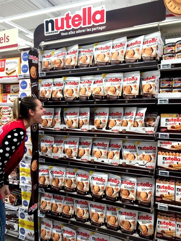 Faites comme Amélie, dévorez les nouveaux biscuits <a href="/NutellaFR/">Nutella France</a> 😋 #auchan #Perpignan #gourmandise #nouveauté #nutella