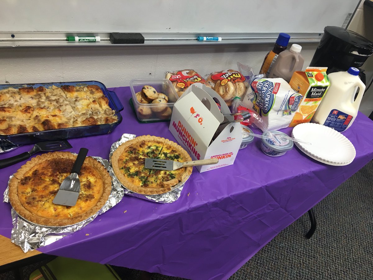 MrsKEverson's tweet photo. These are my people! They surprised @KyleTeeselink and I with delicious breakfast and gifts this morning. What an AMAZING way to start the day! Thank you, thank you, thank you! 😭💜 #SupportBeginningTeachers #EGElem #RBMSeg #EagleGroveHS https://t.co/iK5GTLvcHx