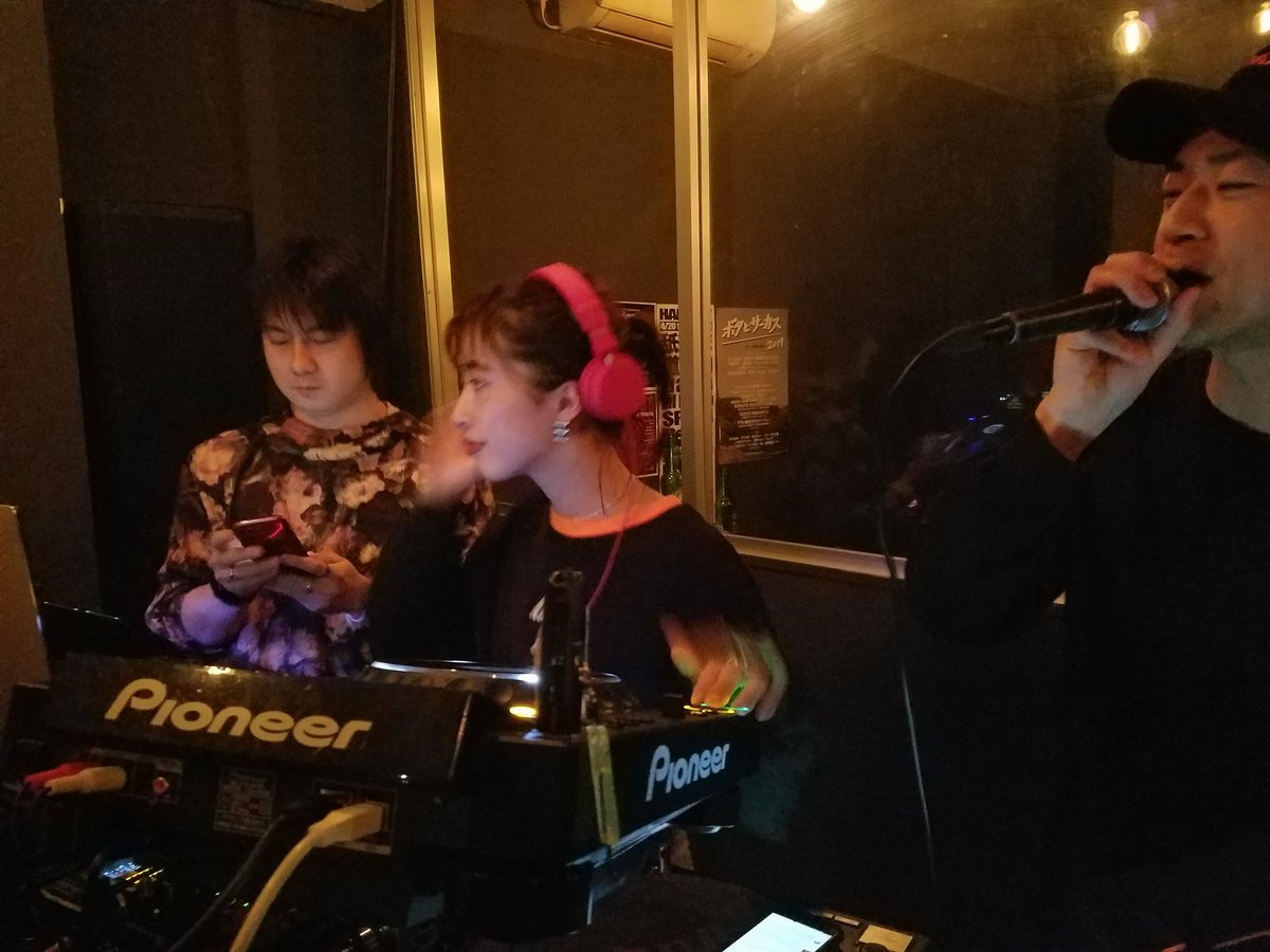 DJ_BEPPU's tweet photo. 400回おめでとうございます!
#blockfm #400calize #dnbjpn #localize https://t.co/B9n0vvdAEl