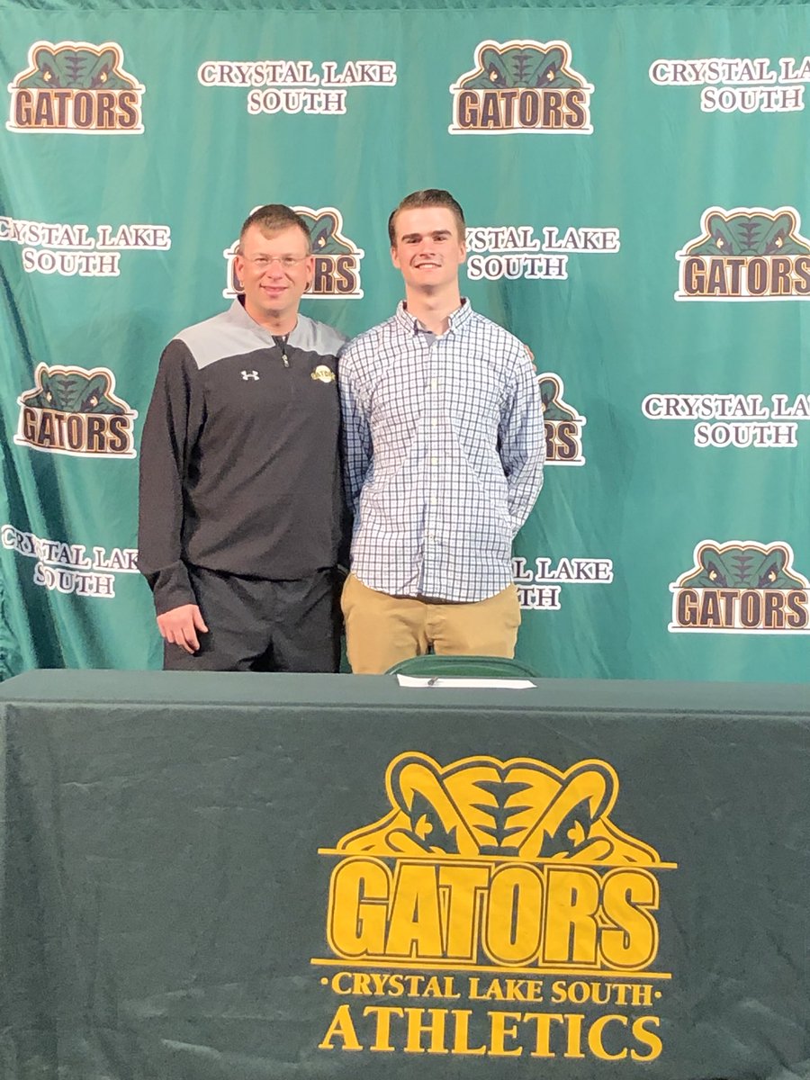PDWalsh65's tweet photo. Signing day at Crystal Lake South. @joeywalsh0 inks his commitment to @Harper_Baseball . Nicely done kid, couldn’t be more proud of you. #clsbaseball #harperhawks #fatherspride #hey19 https://t.co/z87i28Jb09