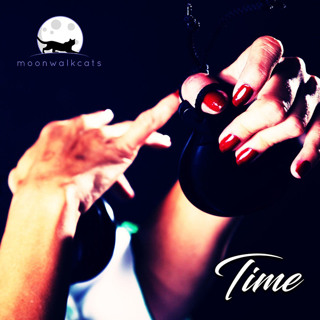 MoonwalkCats's tweet photo. FIVE ELEMENTS OF DANCE: TIME Time as one of the elements of dance manifests itself in various ways. It is the rhythm of a dance, whether measured or free. It is also the duration in time of a dance or relationships that take place within time. Here's how… https://t.co/7EAn2IKtv4 https://t.co/MsJeovH4rn