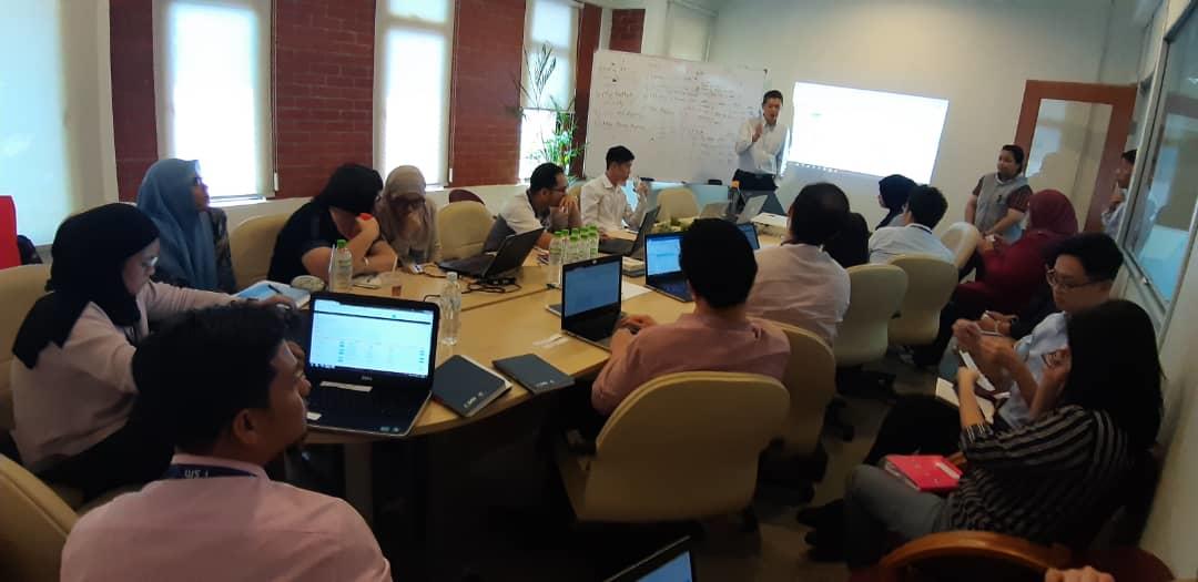 ksm_engineering's tweet image. Thank you #SandFil International for your time in showing how to set up the #KPI system for our company.