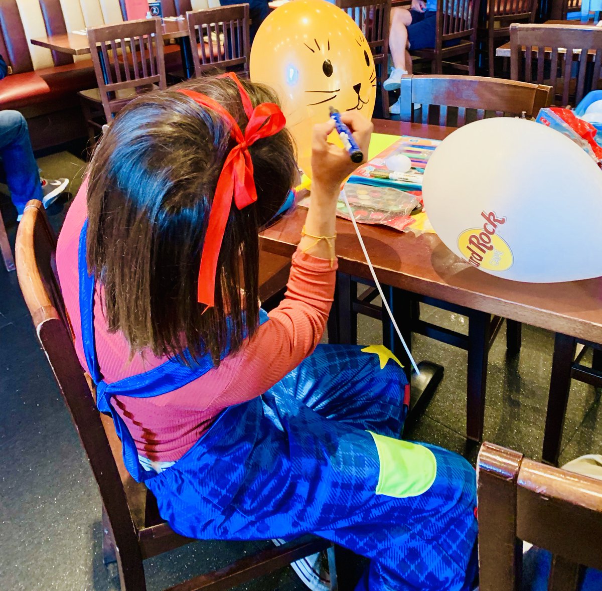 No os perdáis nuestras animaciones infantiles de 13-16h sólo este domingo con nuestra fantástica animadora!!

#ThisIsHardRock #HRCMallorca