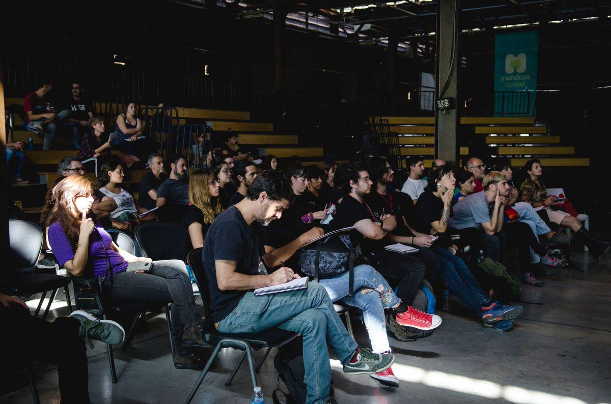 AdFcine's tweet photo. Felices por la experiencia vivida en @grabafestival donde brindamos #seminario "Desde la génesis hasta la proyección" y entregamos #PremioADF a #MejorFotografía de la Comp. Iberoam. Jurade: Ricardo De Angelis (ADF) Juan Manuel Casolati y Clara Bianchi 👏😉 https://t.co/bjBDeu17UC https://t.co/8RQJbxNwau