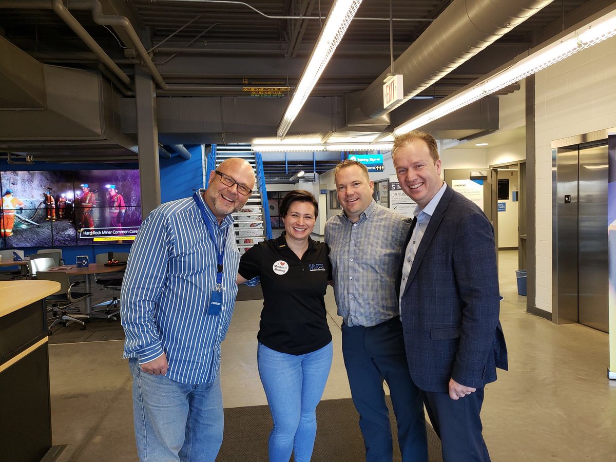 <a href="/NORCAT/">NORCAT</a> grade 8 school tour for <a href="/ModernMiningSud/">Modern Mining & Tech</a> mining week!! Thanks to MP <a href="/LefebvrePaul/">Paul Lefebvre</a> for joining us !!#innovation #mining <a href="/MarcotteMining/">Marcotte Mining</a> Ecole St-Augustin