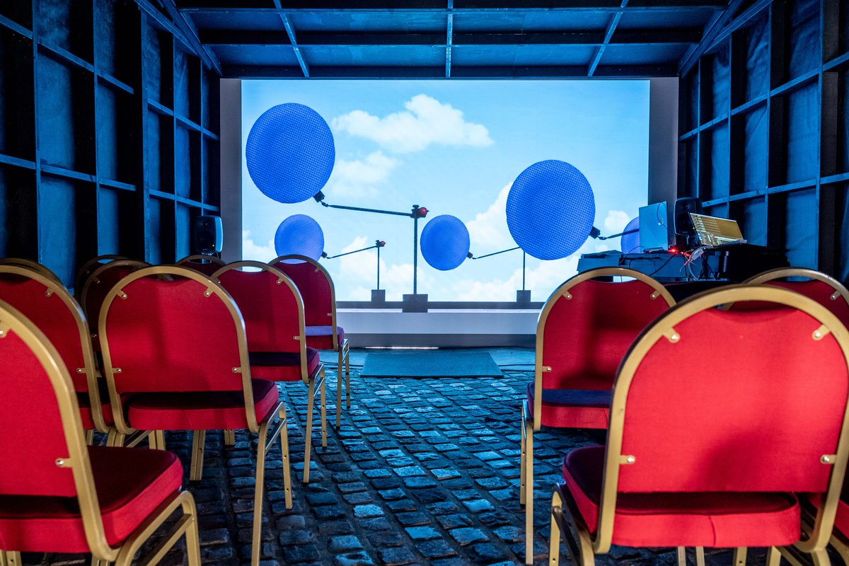 in_collusion's tweet photo. It's a glorious day at #collusion2019 - come see this extraordinary #art &amp; #tech show featuring #AI driven film, #immersive experiences, #augmentreality &amp; more! Open until 7pm outside @CambJunction - @CambConsultants @Arm @ARUCreative https://t.co/A0FEIocoEC