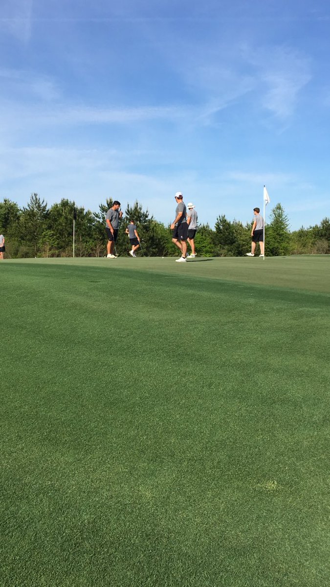 billymackgolf's tweet photo. The Seaside Green at The Cockpit running 14 with shaved down slopes #SECprep #golfcocks https://t.co/qytGb7qdHk