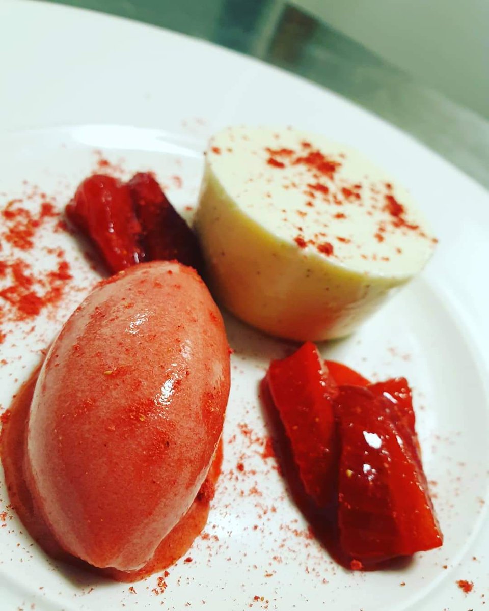 Our Head Chef Matt Owen has been cooking up a storm with these amazing dishes! 😍