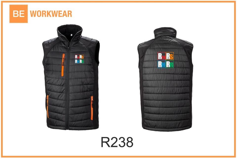 beuniformsWT's tweet image. Last week @RedpathHire took delivery of their new @ResultClothing jackets and Gilets. Showing off their new branding which includes the 4 departments of the business. 

Nice new jackets and some great branding for the team! particularly like the jacket with soft shell sleeves!