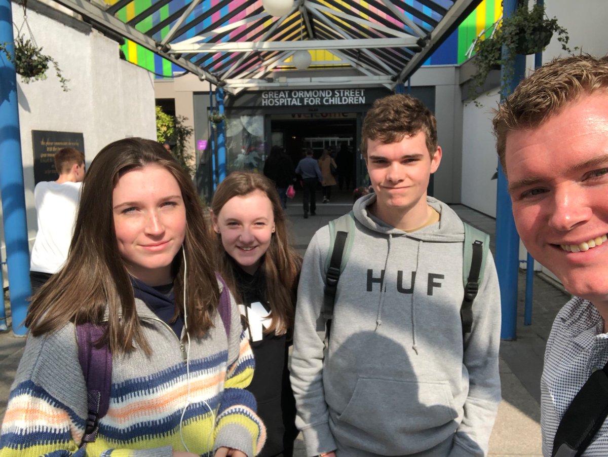 Down at <a href="/GreatOrmondSt/">Great Ormond Street Hospital for Children</a> DRIVE as part of the @GenrYPAGs been a great day with some amazing new medical tech!