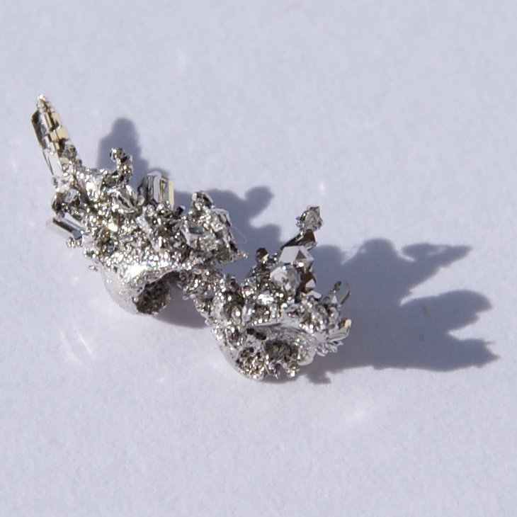 crematerecycle's tweet photo. #didyouknow Palladium is a rare and lustrous silvery-white metal discovered in 1803. Over 1/2 of the supply of palladium is used in catalytic converters. It's also found in our dental work and is recyclable after a cremation. #wednesdaywisdom #cremationrecycling #midstates #msrr https://t.co/gVuGUos4pc