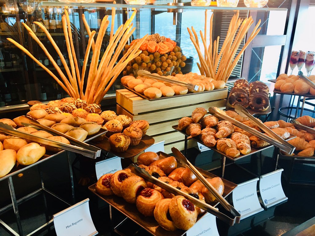 Robsonatsea's tweet photo. LCV breakfast, great selection to start the day for our Loyalty Guests, great job by Chef Colin Jones, Chef Swaminathan Shijunath and team @AzamaraVoyages @AzamaraQuest #lovetravel #chefsatsea #japan https://t.co/vQMAY5xdFc