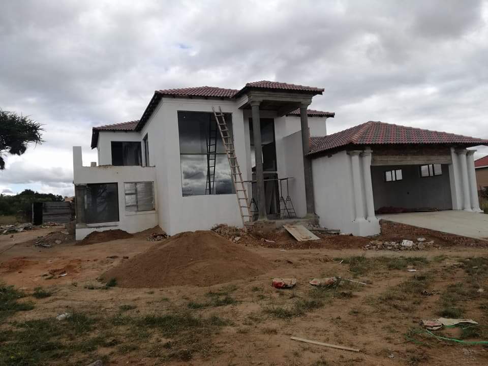 thopola_mosiya's tweet photo. #NoHardFeelingsMara RETWEET!!! My next client might be on your timeline. Thanks https://t.co/1ALjpn6weq