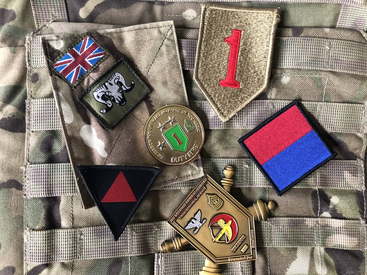 176Bty's tweet photo. Massive thanks to @FightingFirst and its #DivArty for looking after us LNOs so well. It’s been a pleasure fighting alongside you on Ex #WARFIGHTER - building relationships, driving #interoperability and learning through #ChallengingTraining 💥#Artilley #AbuSpirit #BigRedOne https://t.co/CPAFV82d77